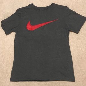 Nike swoosh t-shirt